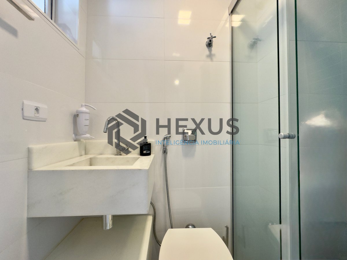 Foto 42 de Apartamento reformado frente mar com varanda gourmet e lazer na Praia das Asturias, Guaruja
