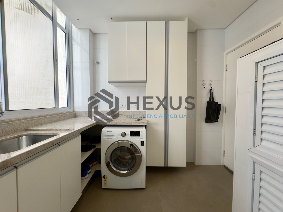 Foto 43 de Apartamento reformado frente mar com varanda gourmet e lazer na Praia das Asturias, Guaruja