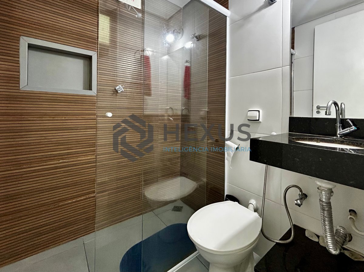 Foto 17 de Apartamento com varanda e lazer na Praia da Enseada, Guaruja