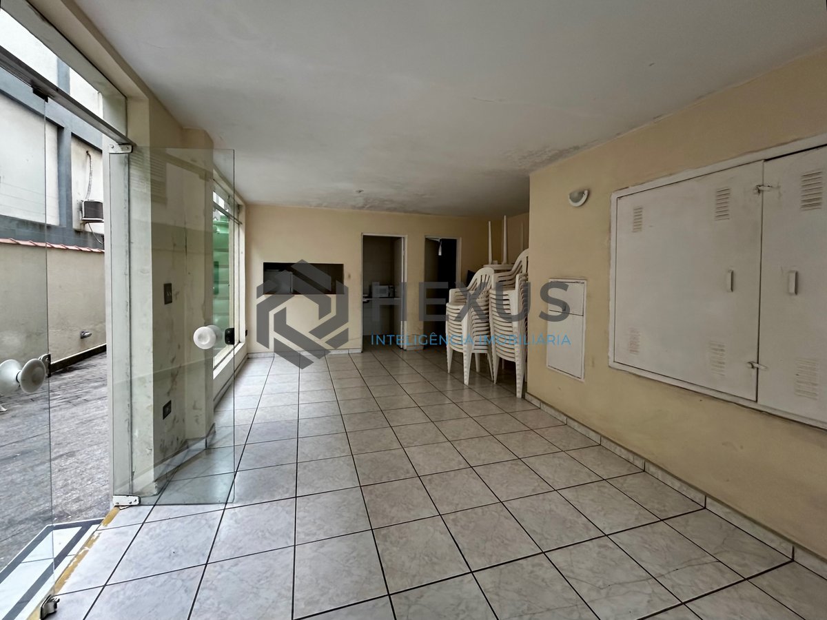 Foto 21 de Apartamento com varanda e lazer na Praia da Enseada, Guaruja