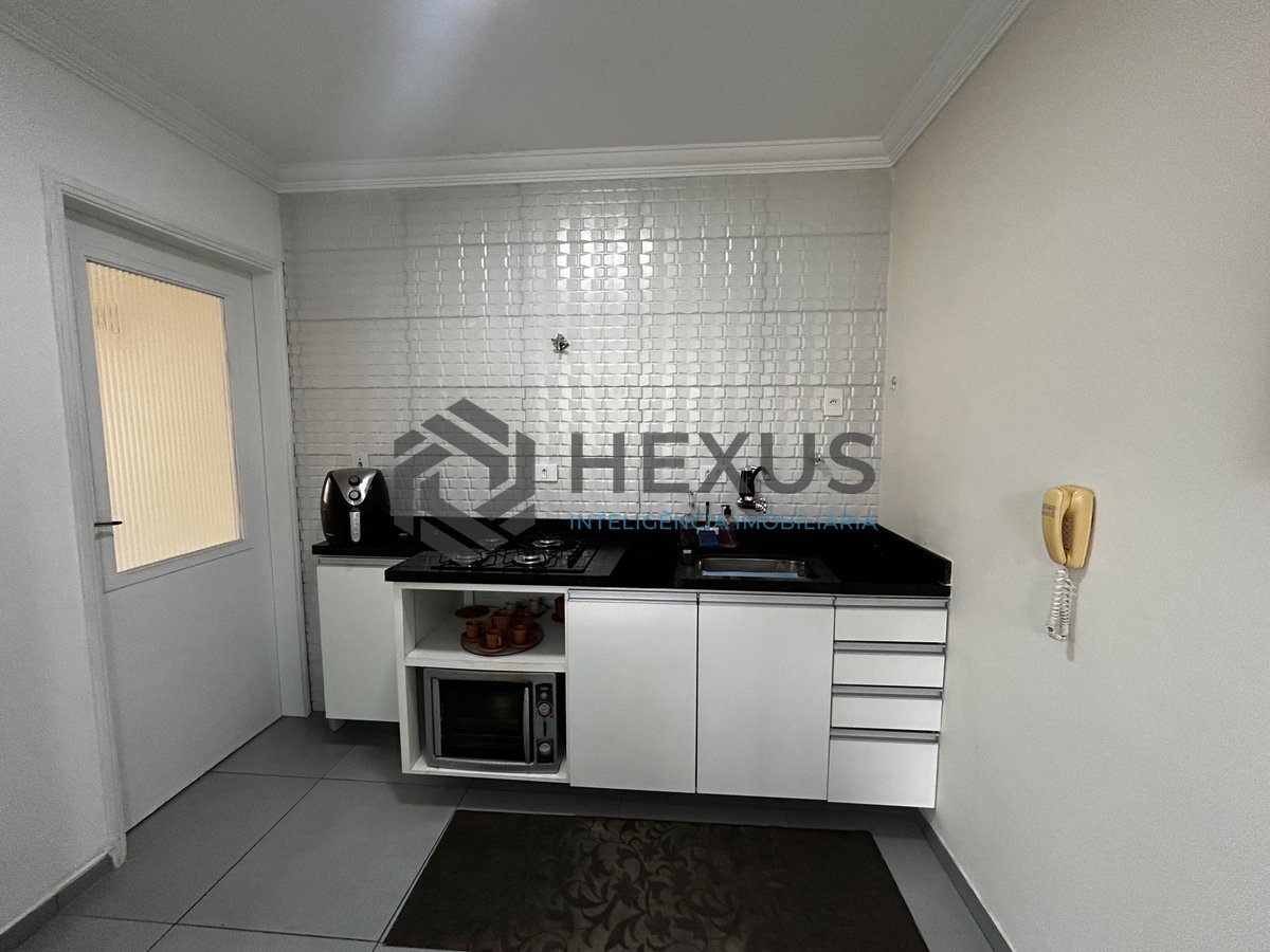 Foto 22 de Apartamento com varanda e lazer na Praia da Enseada, Guaruja