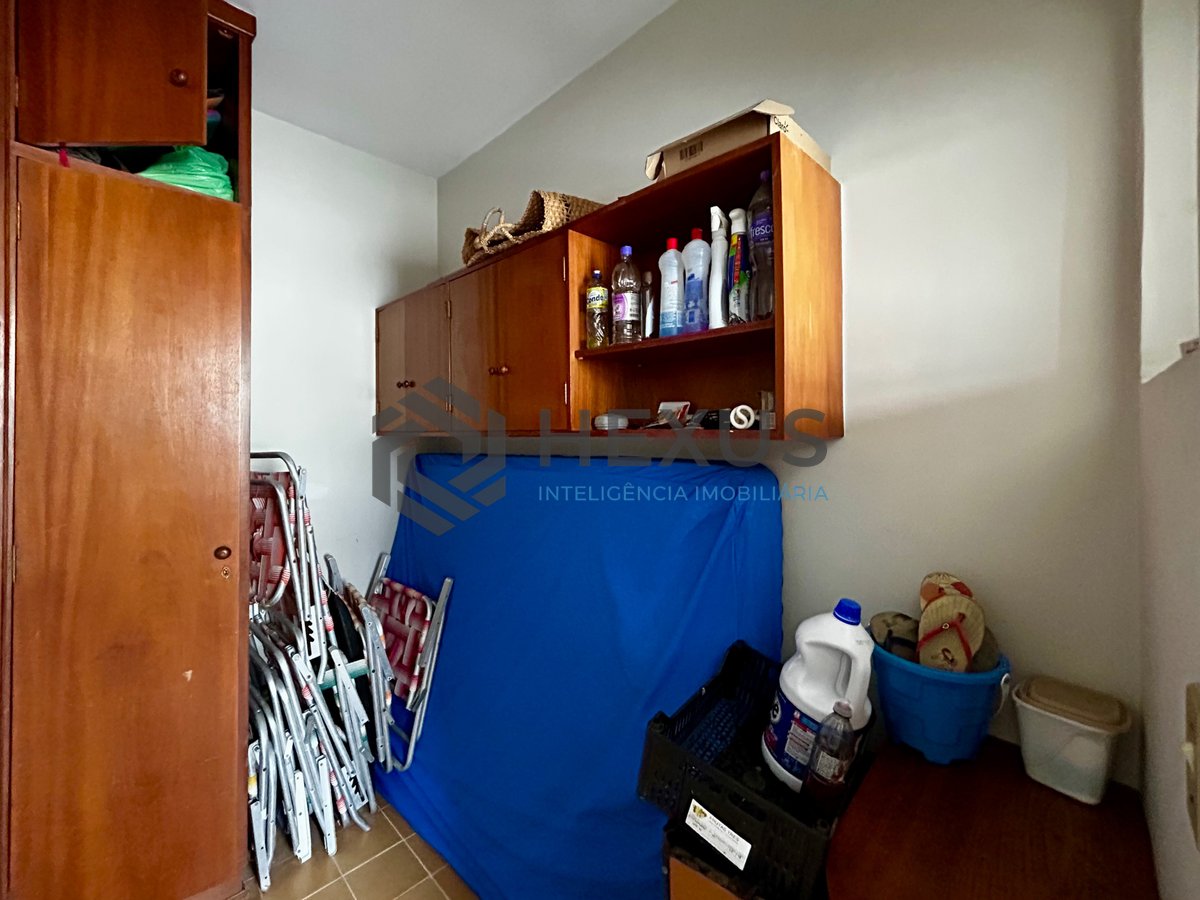 Foto 17 de Apartamento na Praia da Enseada, Guaruja