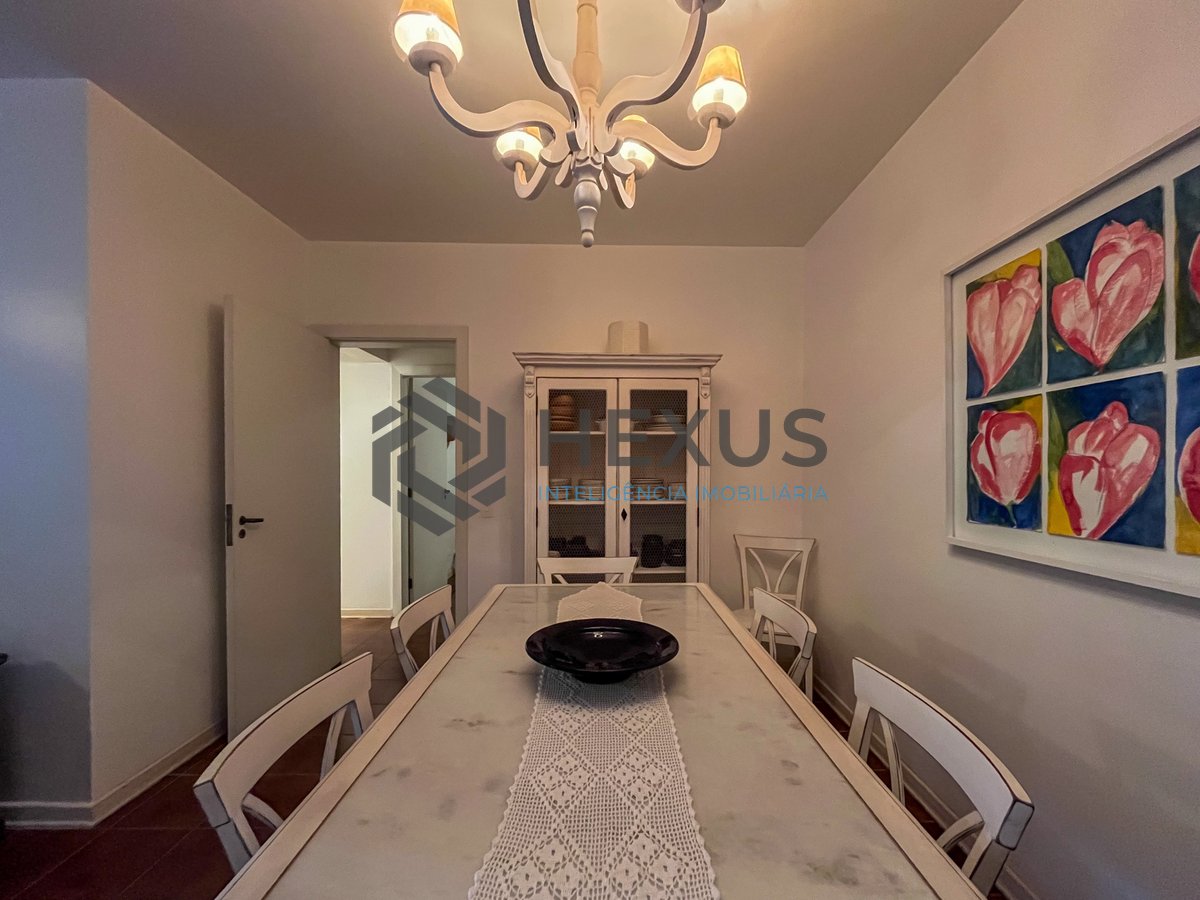Foto 4 de Apartamento com varanda, 2 vagas e lazer à venda, Pitangueiras, Guarujá, SP