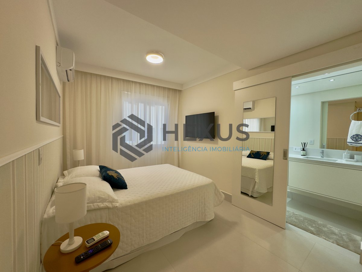Foto 38 de Apartamento reformado frente mar com varanda e lazer na Praia das Asturias, Guaruja