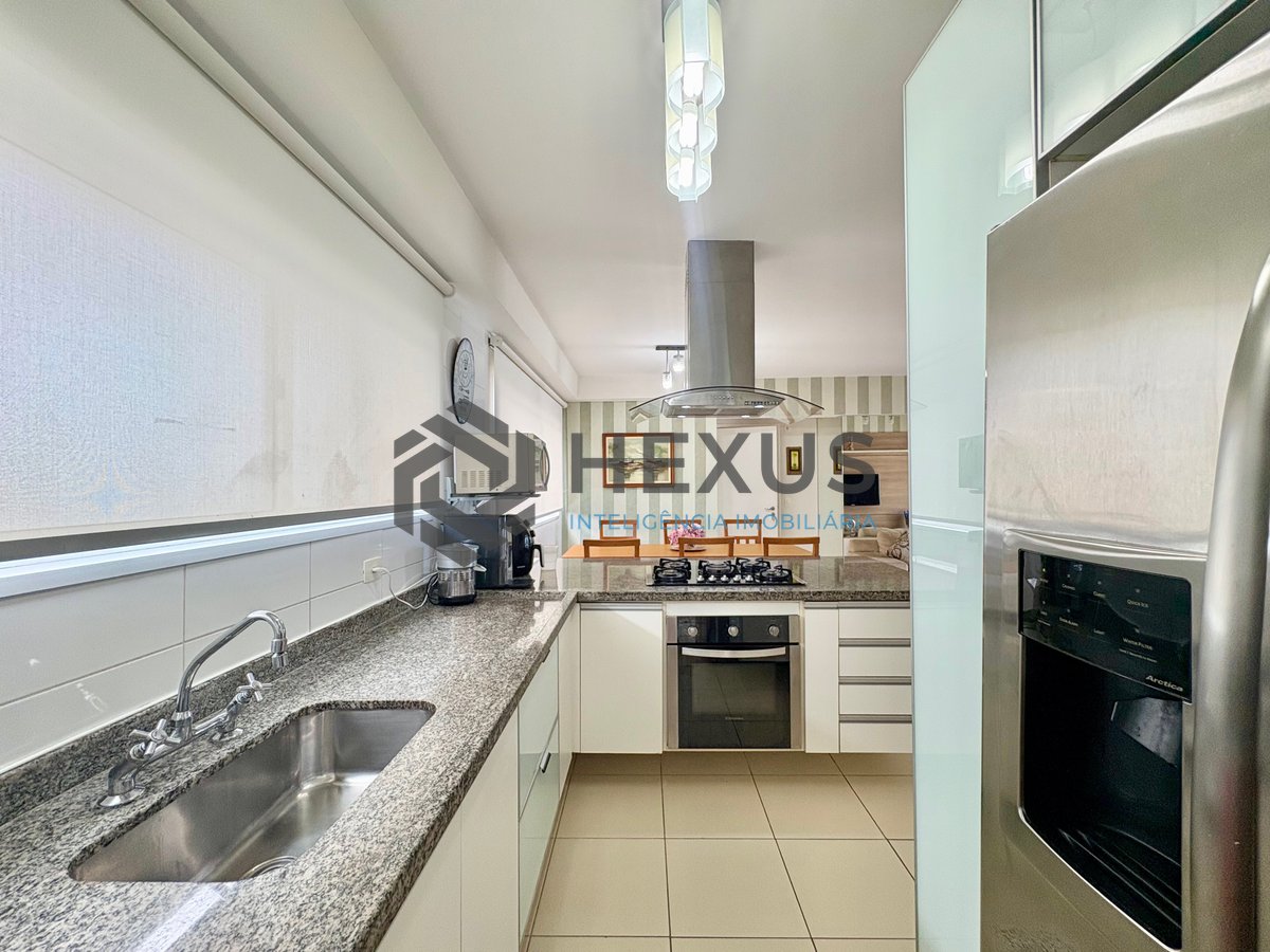 Foto 27 de Apartamento com varanda gourmet vista mar e lazer na Praia da Enseada, Guaruja