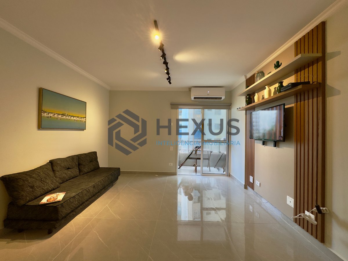 Foto 14 de Apartamento com varanda e lazer na beira mar da Praia das Pitangueiras, Guaruja