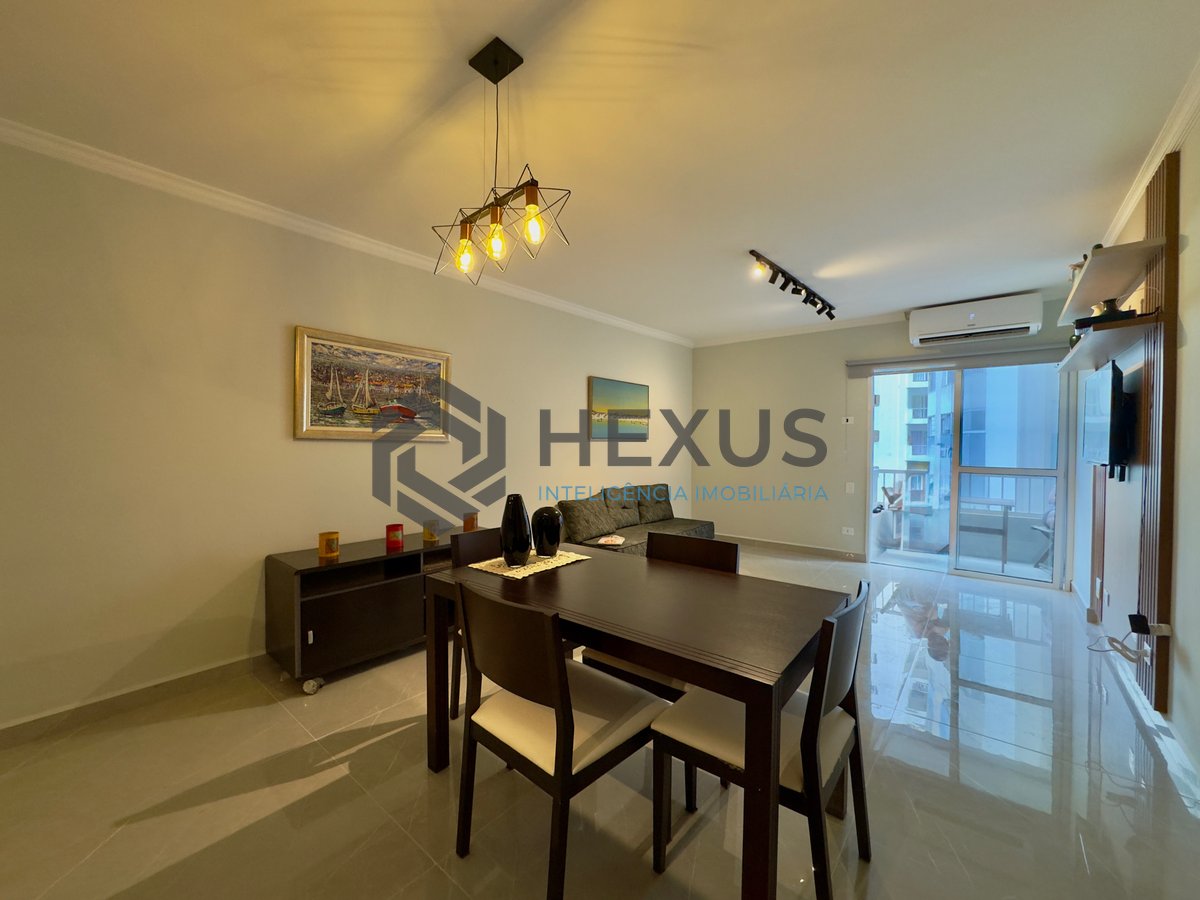 Foto 23 de Apartamento com varanda e lazer na beira mar da Praia das Pitangueiras, Guaruja