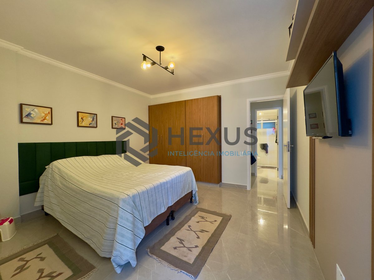 Foto 56 de Apartamento com varanda e lazer na beira mar da Praia das Pitangueiras, Guaruja