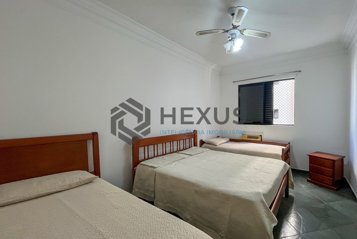 Foto 25 de Apartamento com varanda e lazer na beira mar da Praia das Pitangueiras, Guaruja
