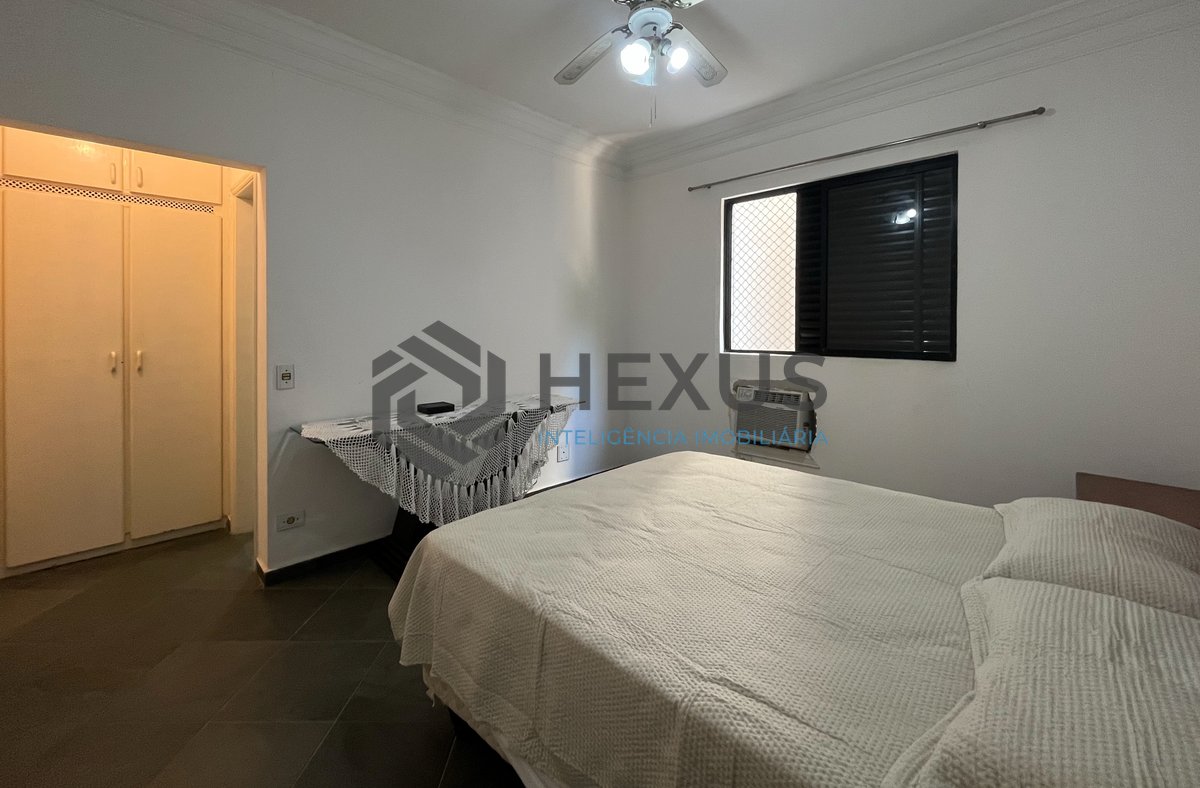 Foto 31 de Apartamento com varanda e lazer na beira mar da Praia das Pitangueiras, Guaruja