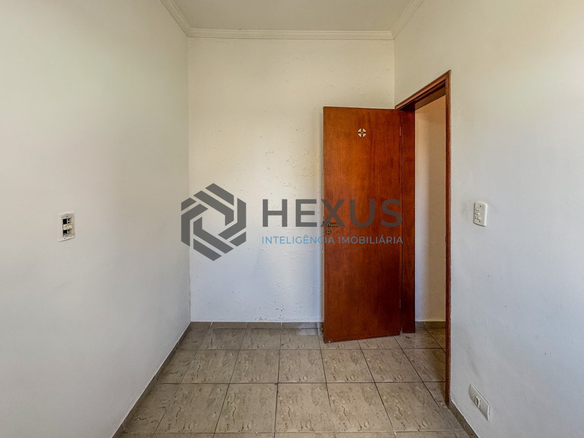 Foto 16 de Apartamento com varanda e despesas baixas na Praia das Asturias, Guaruja