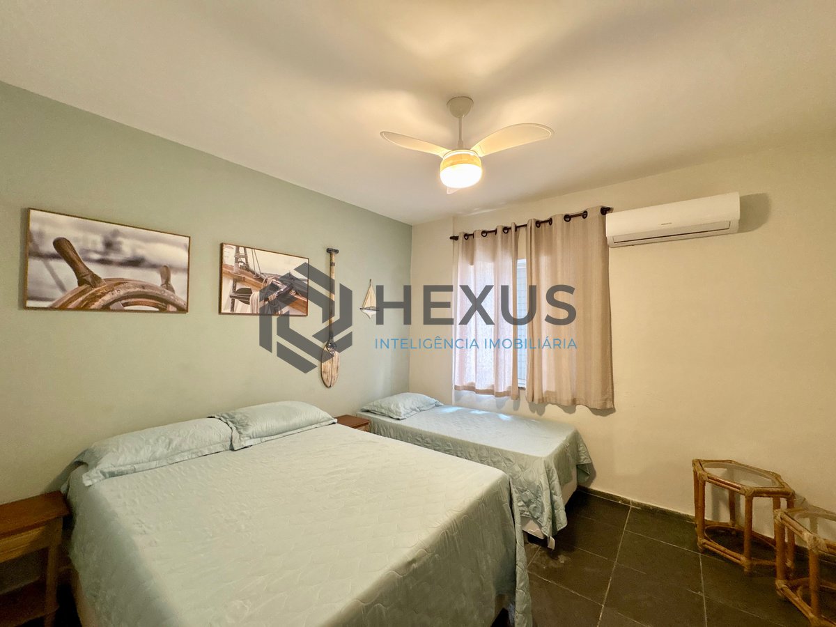 Foto 18 de Apartamento com varanda vista mar na Praia da Enseada, Guaruja