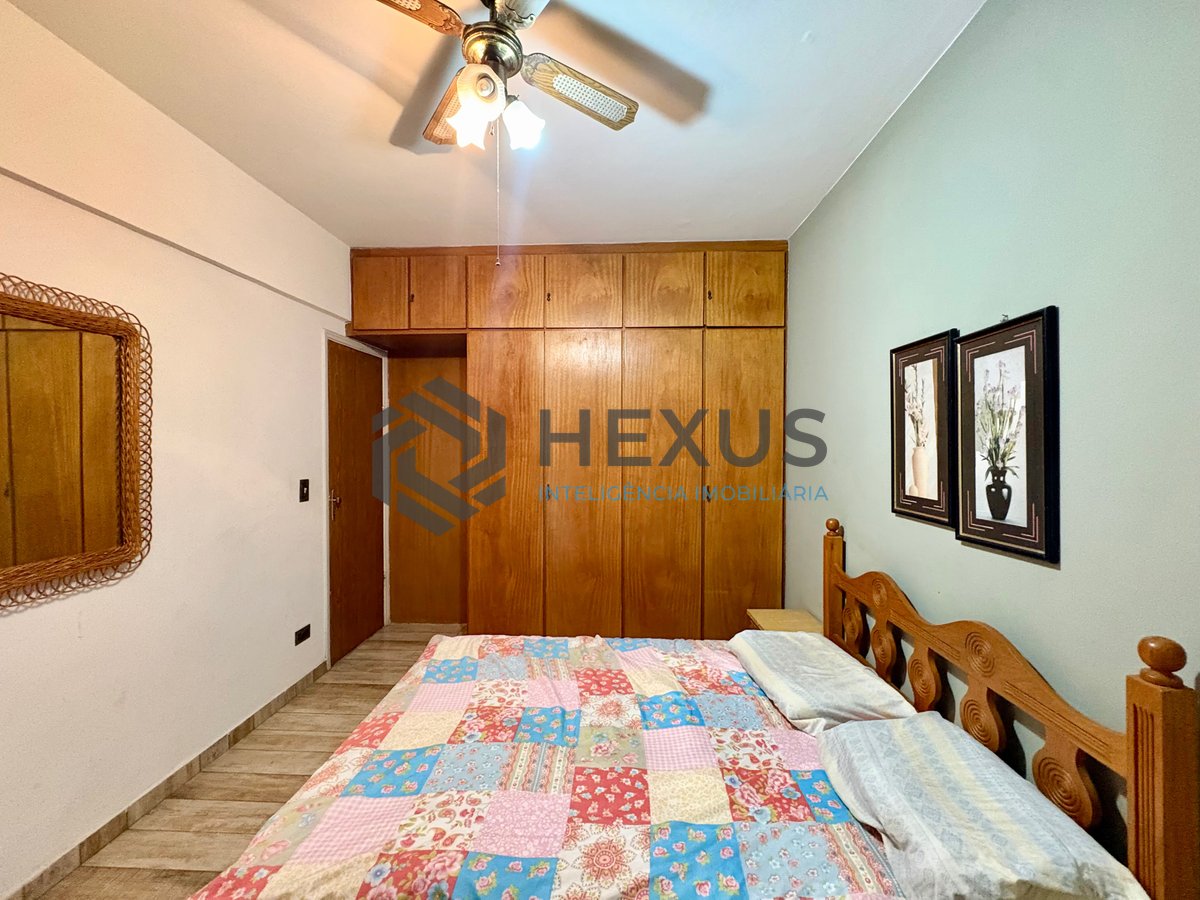 Foto 14 de Apartamento com varanda na Praia da Enseada, Guaruja