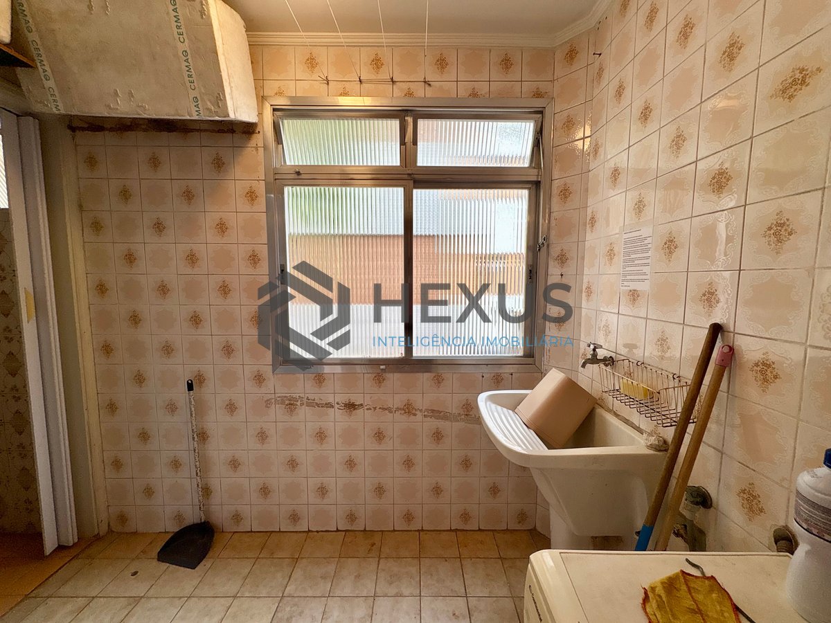 Foto 20 de Apartamento com varanda na Praia da Enseada, Guaruja