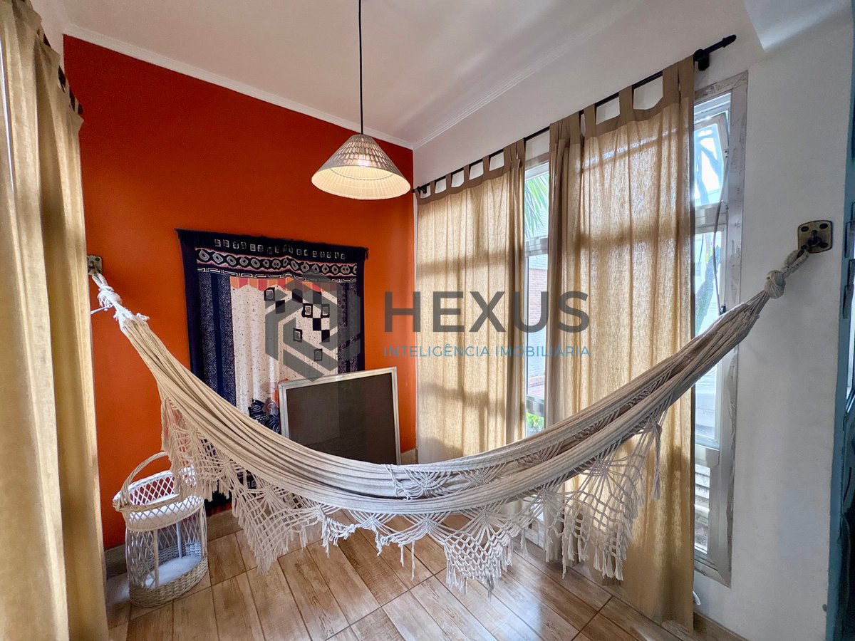 Foto 5 de Apartamento com varanda na Praia da Enseada, Guaruja