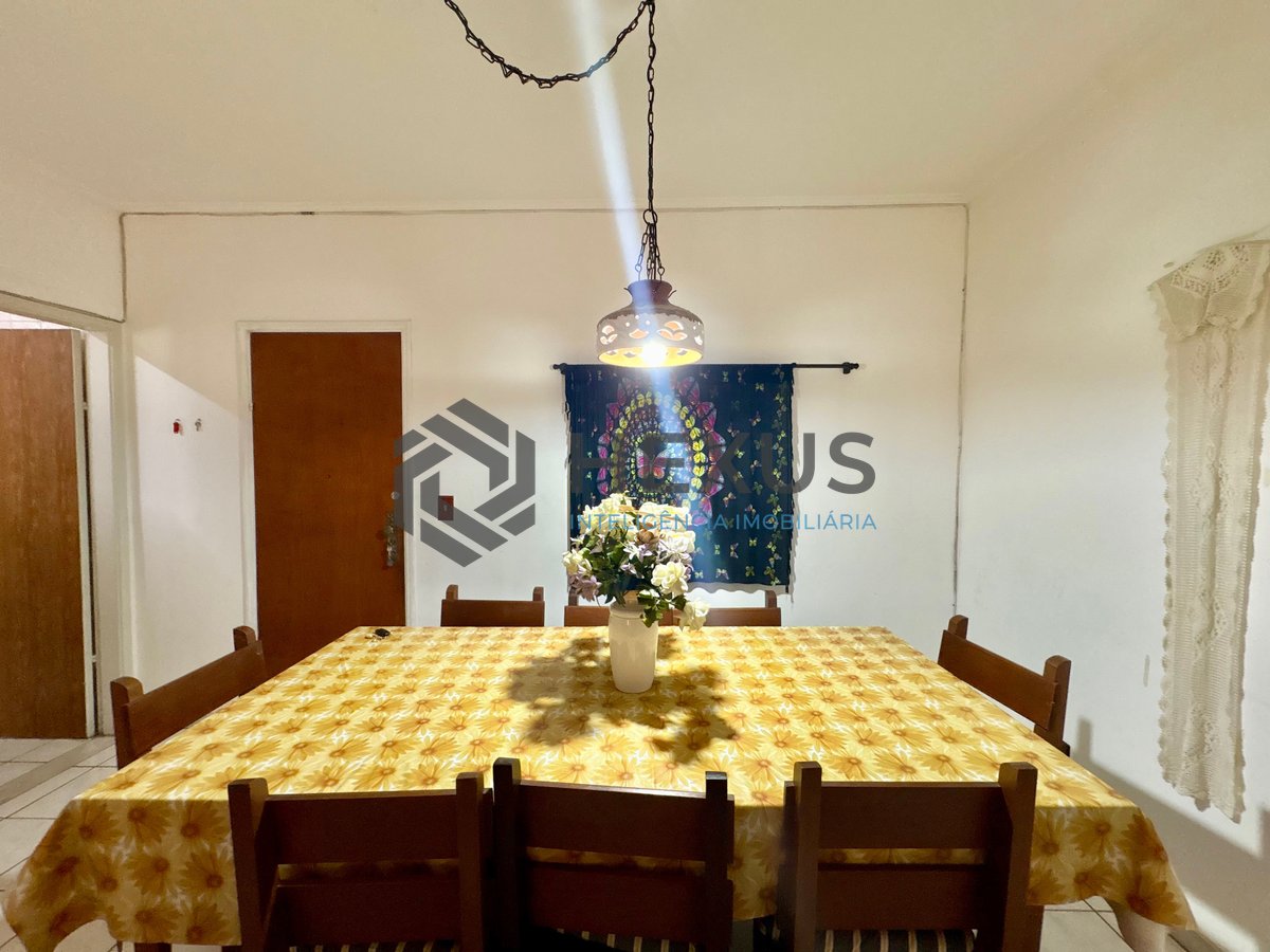 Foto 7 de Apartamento com varanda na Praia da Enseada, Guaruja