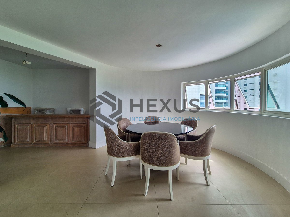 Foto 13 de Apartamento frente mar com varanda gourmet e lazer na Praia da Enseada, Guaruja