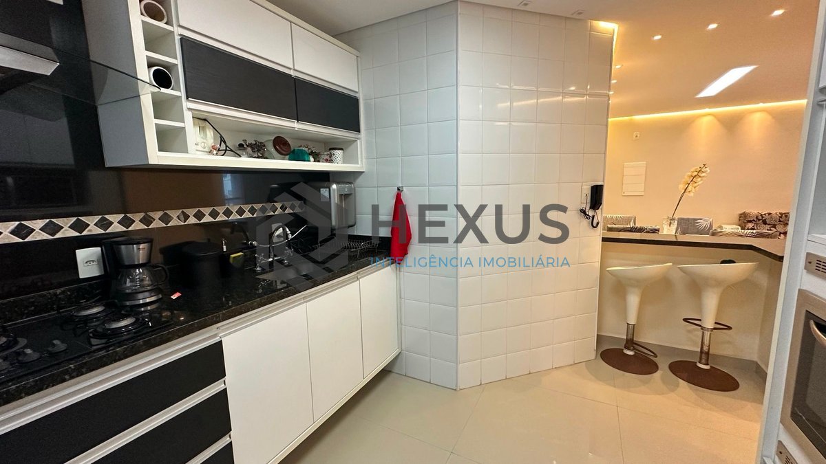 Foto 10 de Apartamento frente mar com varanda gourmet e lazer na Praia das Asturias, Guaruja