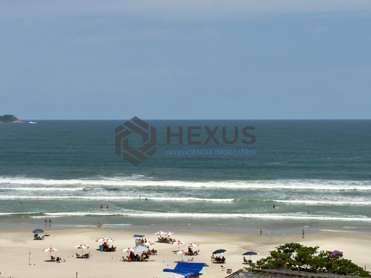 Foto 7 de Apartamento reformado frente mar com varanda vista mar na Praia das Pitangueiras, Guaruja