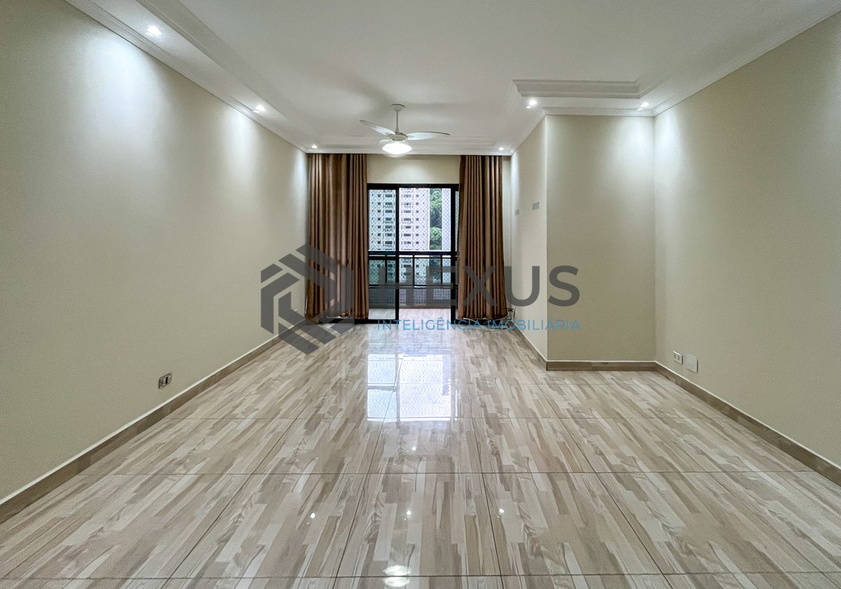 Foto 2 de Apartamento com varanda e lazer na Praia das Pitangueiras, Guaruja