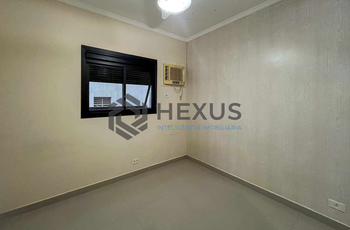 Foto 16 de Apartamento com varanda e lazer na Praia das Pitangueiras, Guaruja