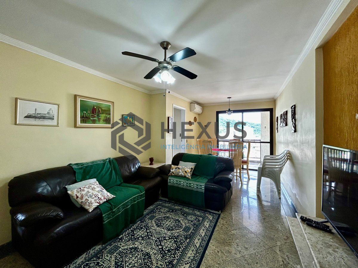 Foto 2 de Apartamento com varanda e lazer na Praia da Enseada, Guarujá