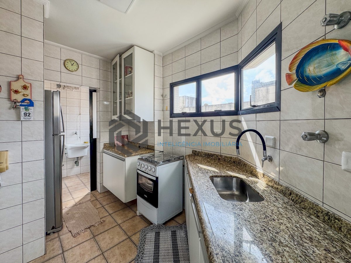 Foto 18 de Apartamento com varanda e lazer na Praia das Astúrias, Guaruja