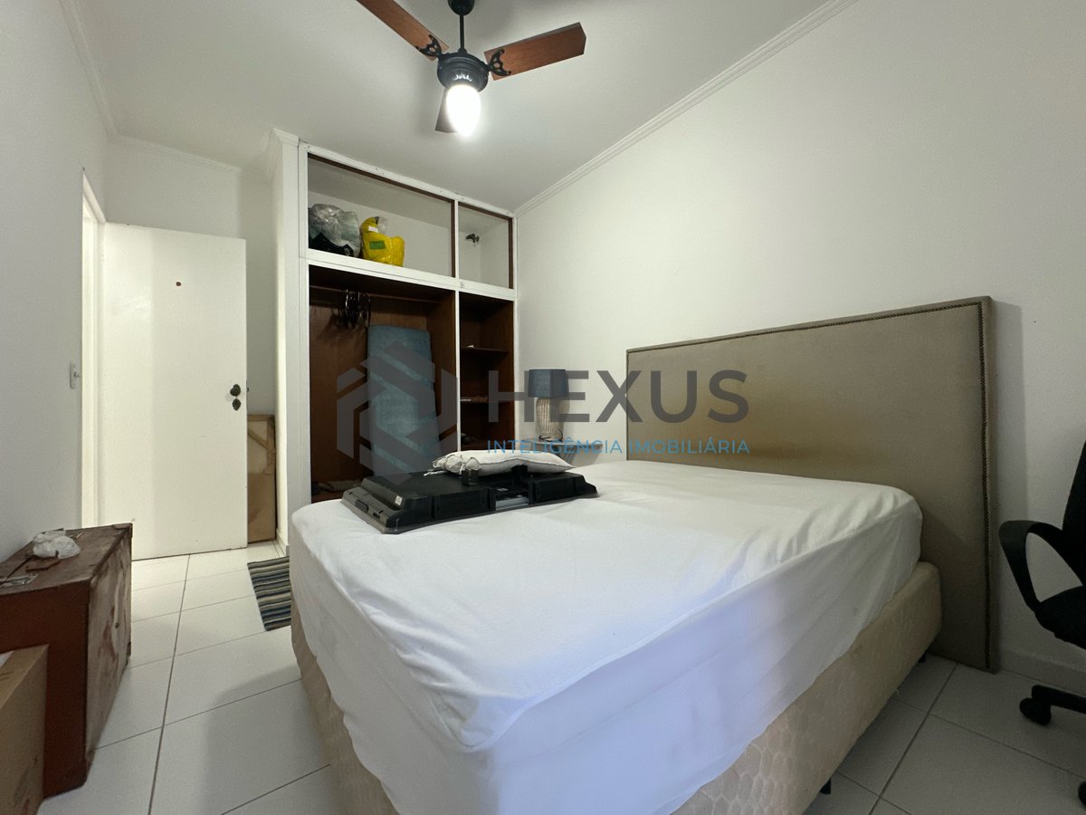 Foto 13 de Apartamento com varanda na Praia da Enseada, Guaruja