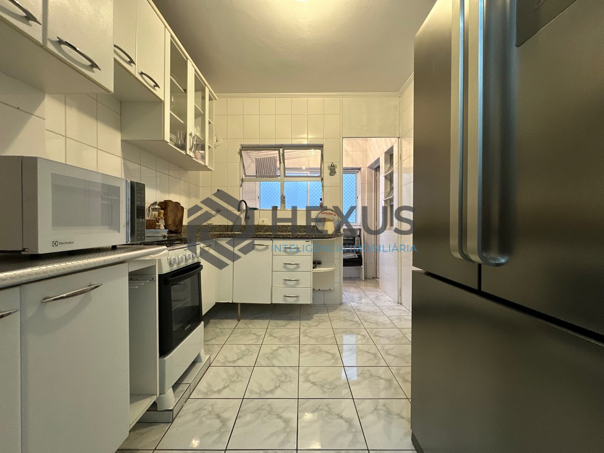 Foto 7 de Apartamento com varanda na Praia da Enseada, Guaruja
