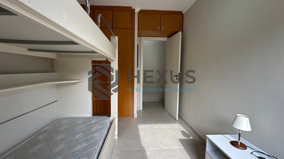 Foto 13 de Apartamento com varanda e lazer na Praia da Enseada, Guaruja