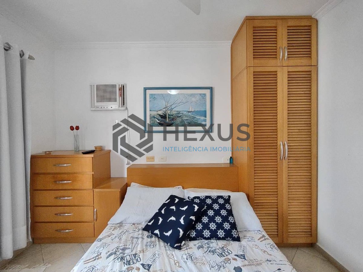 Foto 12 de Apartamento com varanda e lazer na Praia da Enseada, Guaruja