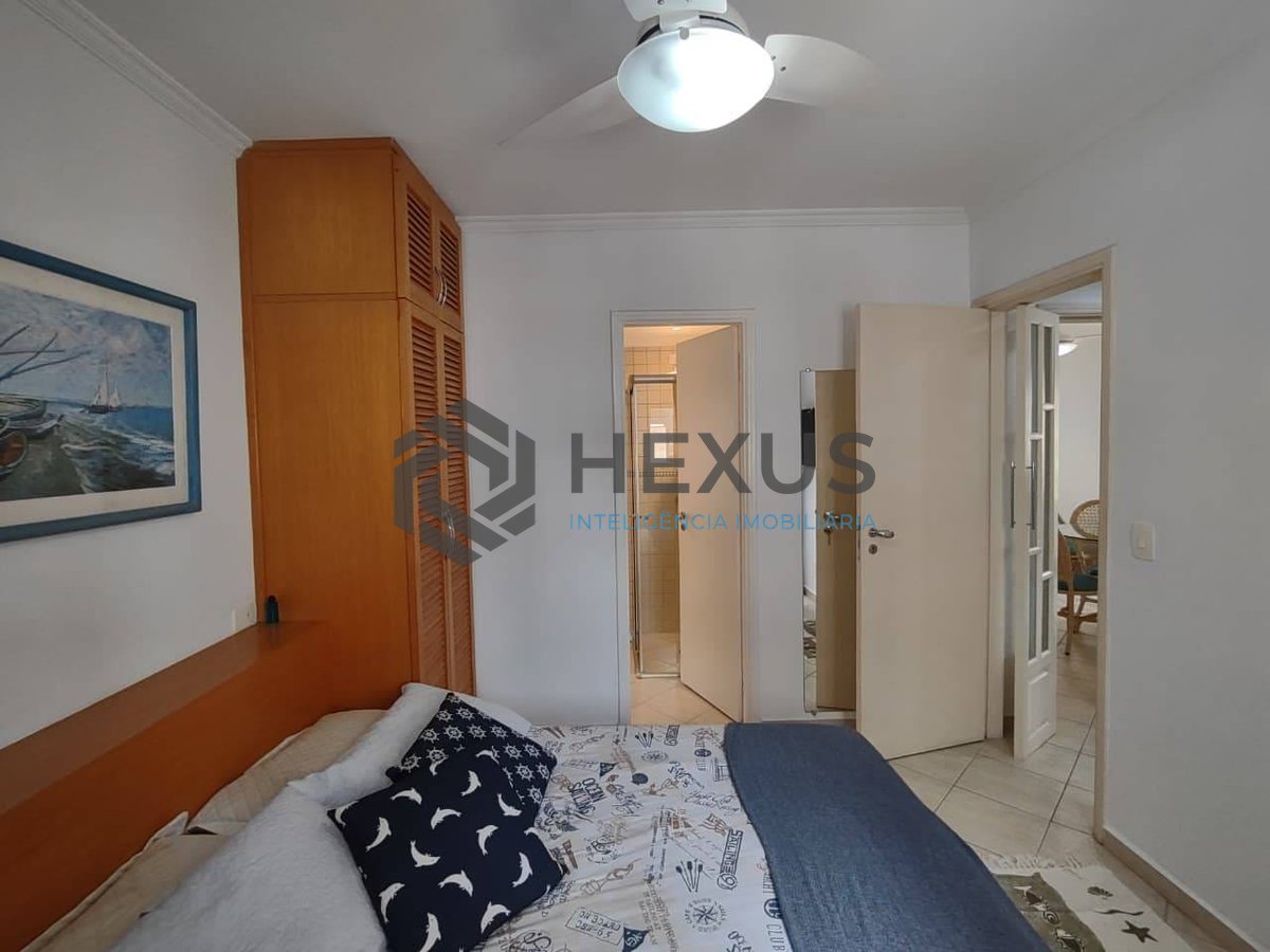 Foto 13 de Apartamento com varanda e lazer na Praia da Enseada, Guaruja
