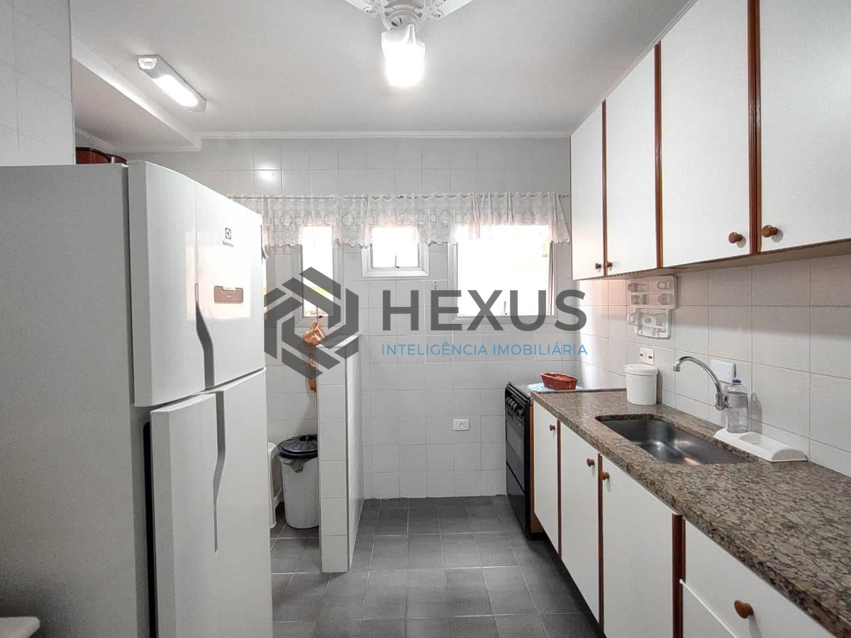 Foto 16 de Apartamento com varanda na Praia da Enseada, Guaruja