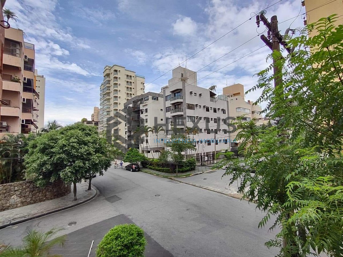 Foto 10 de Apartamento com varanda na Praia da Enseada, Guaruja