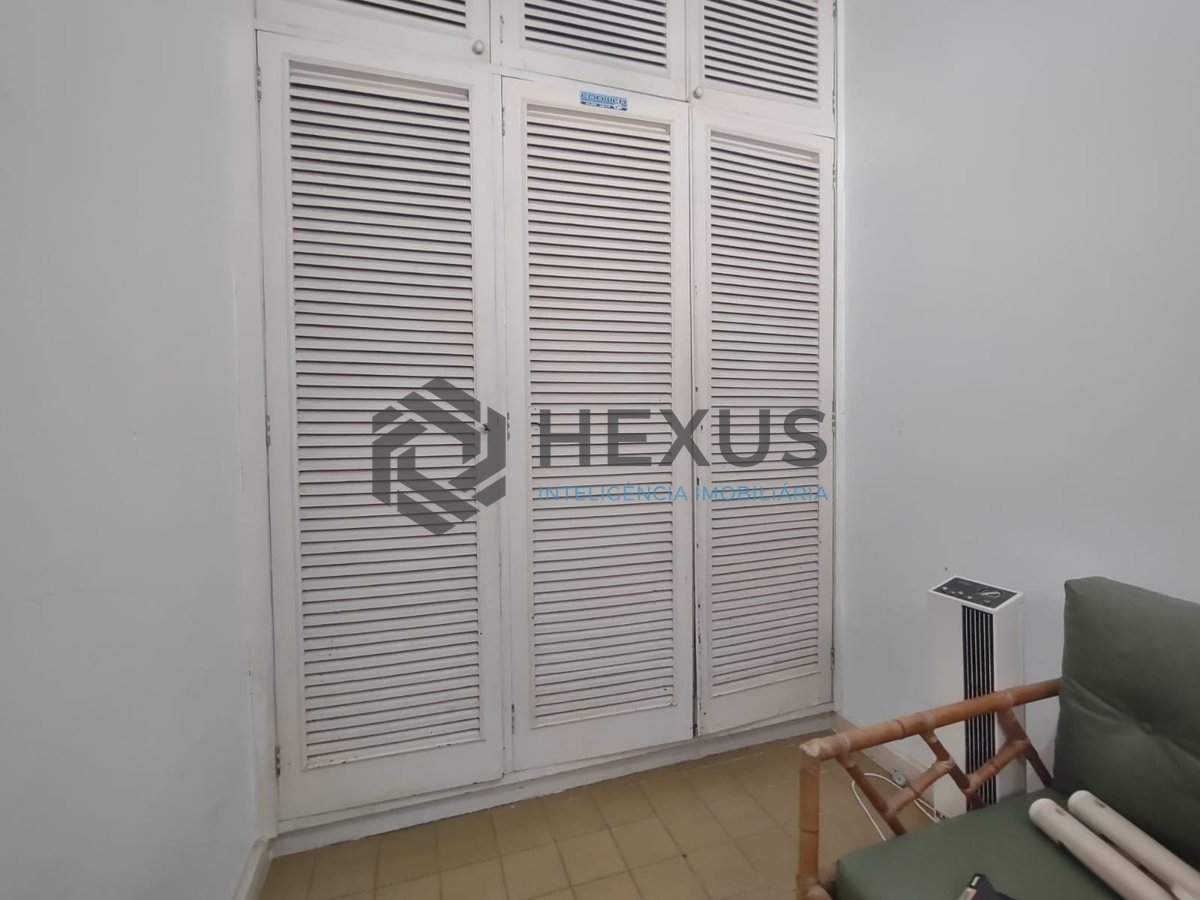 Foto 12 de Apartamento na Praia da Enseada, Guaruja