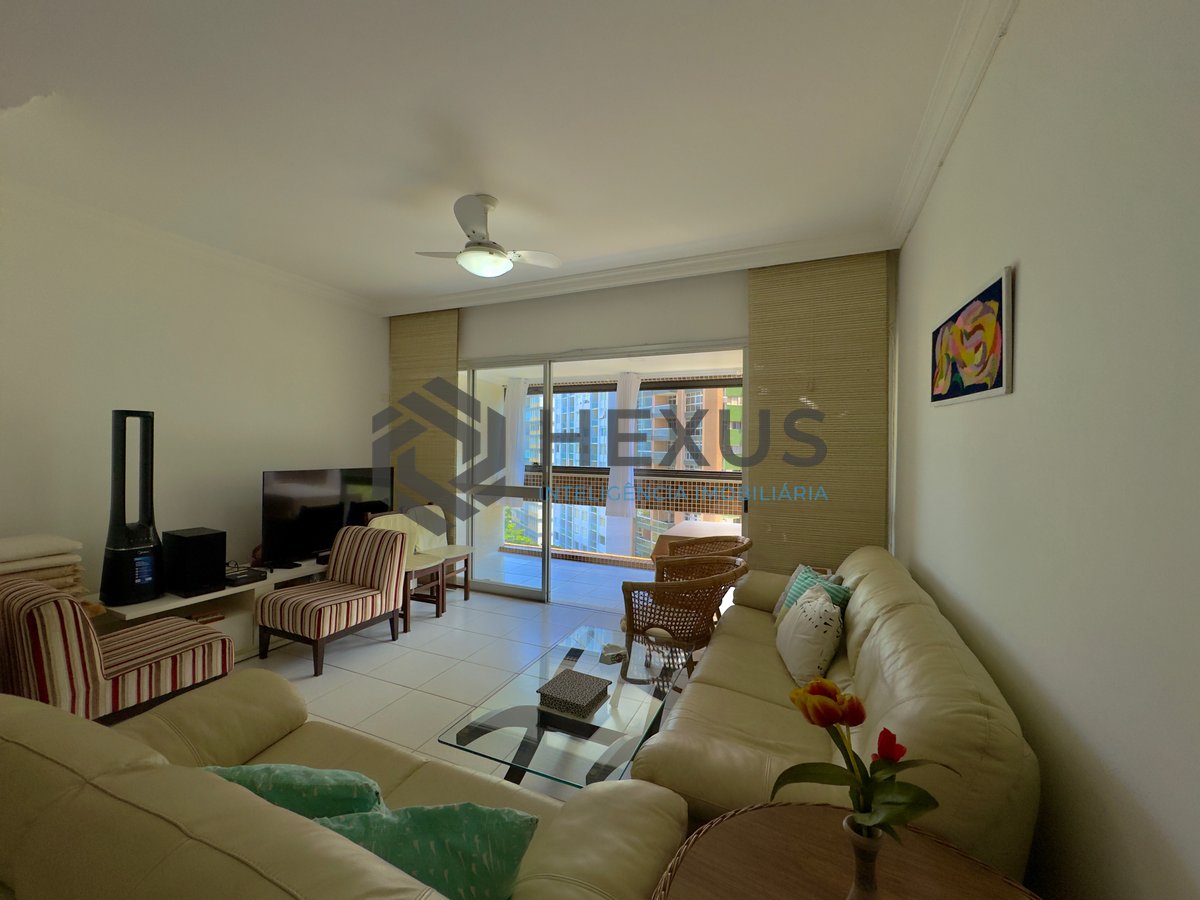 Foto 4 de Apartamento com varanda vista mar e lazer na beira mar Praia das Pitangueiras, Guaruja