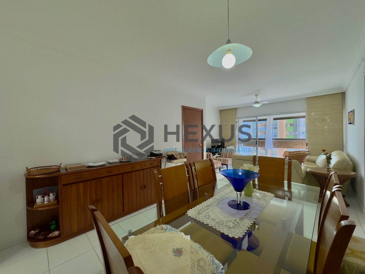 Foto 9 de Apartamento com varanda vista mar e lazer na beira mar Praia das Pitangueiras, Guaruja