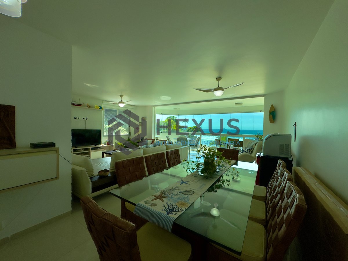 Foto 11 de Apartamento reformado frente ao mar com varanda e lazer na Praia das Asturias, Guaruja