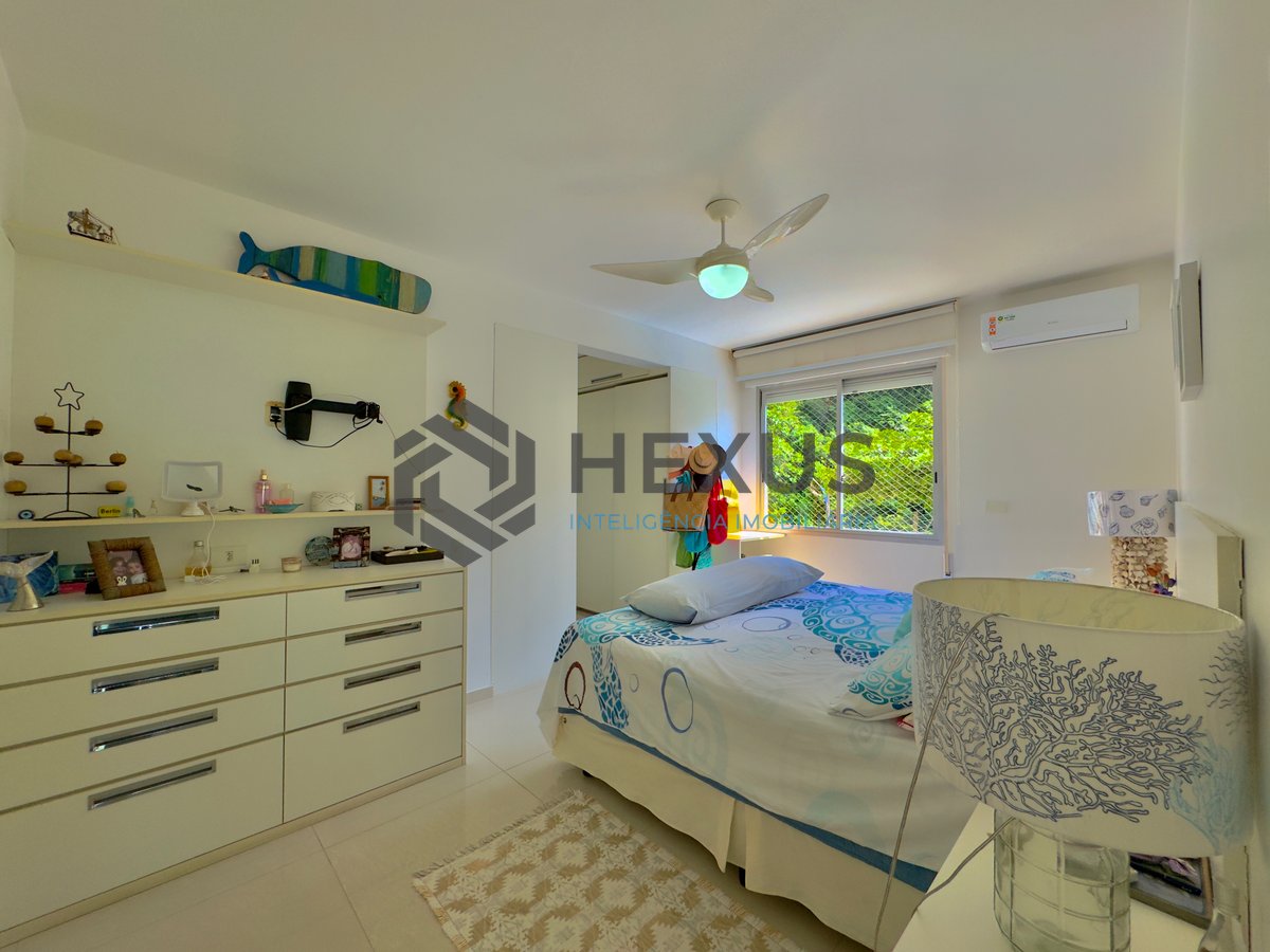 Foto 25 de Apartamento reformado frente ao mar com varanda e lazer na Praia das Asturias, Guaruja