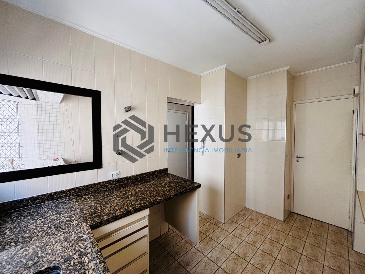 Foto 26 de Apartamento com varanda e lazer na Praia das Asturias, Guaruja