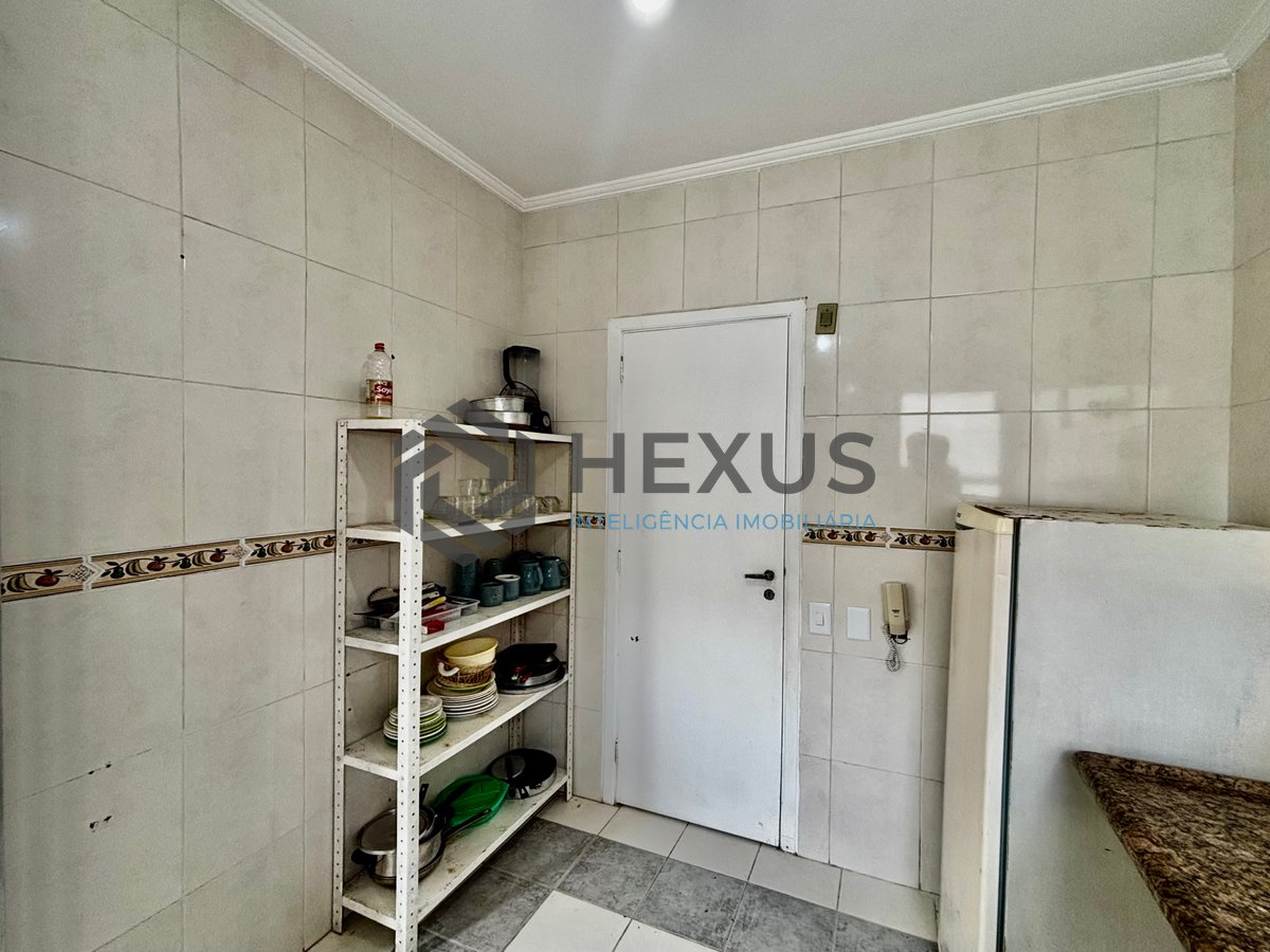 Foto 18 de Apartamento a 1 quadra da Praia das Pitangueiras, Guarujá