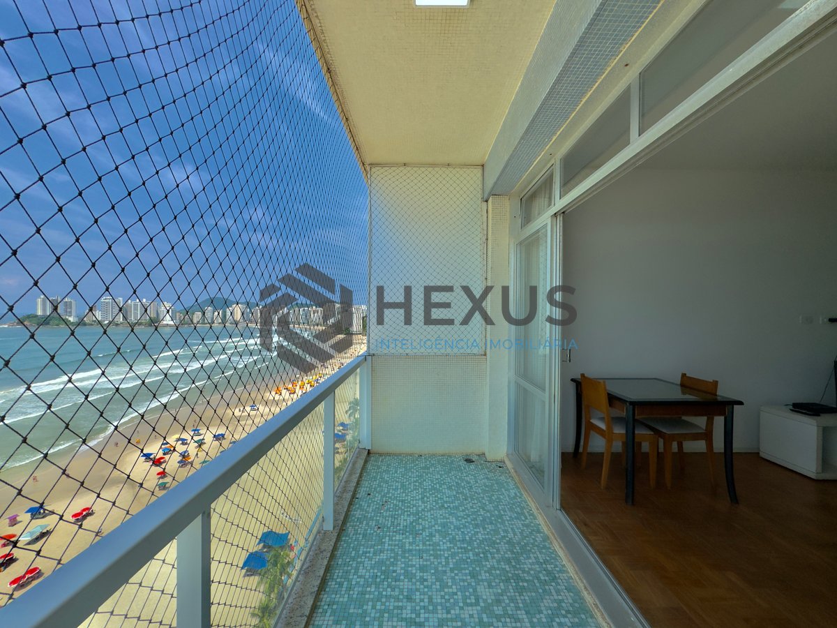 Foto 6 de Apartamento frente mar com varanda vista mar nas Pitangueiras, Guarujá