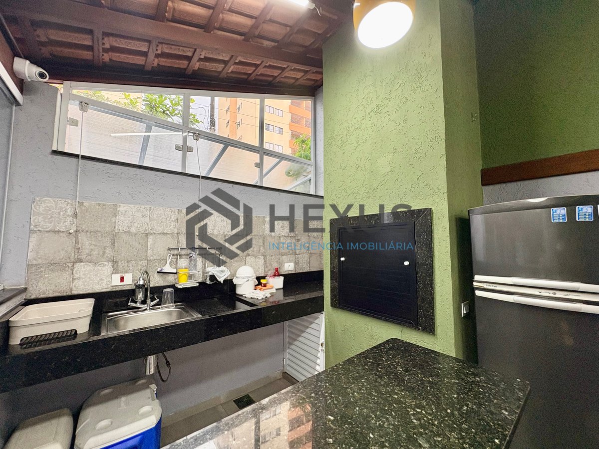 Foto 20 de Apartamento com varanda na Praia da Enseada, Guaruja