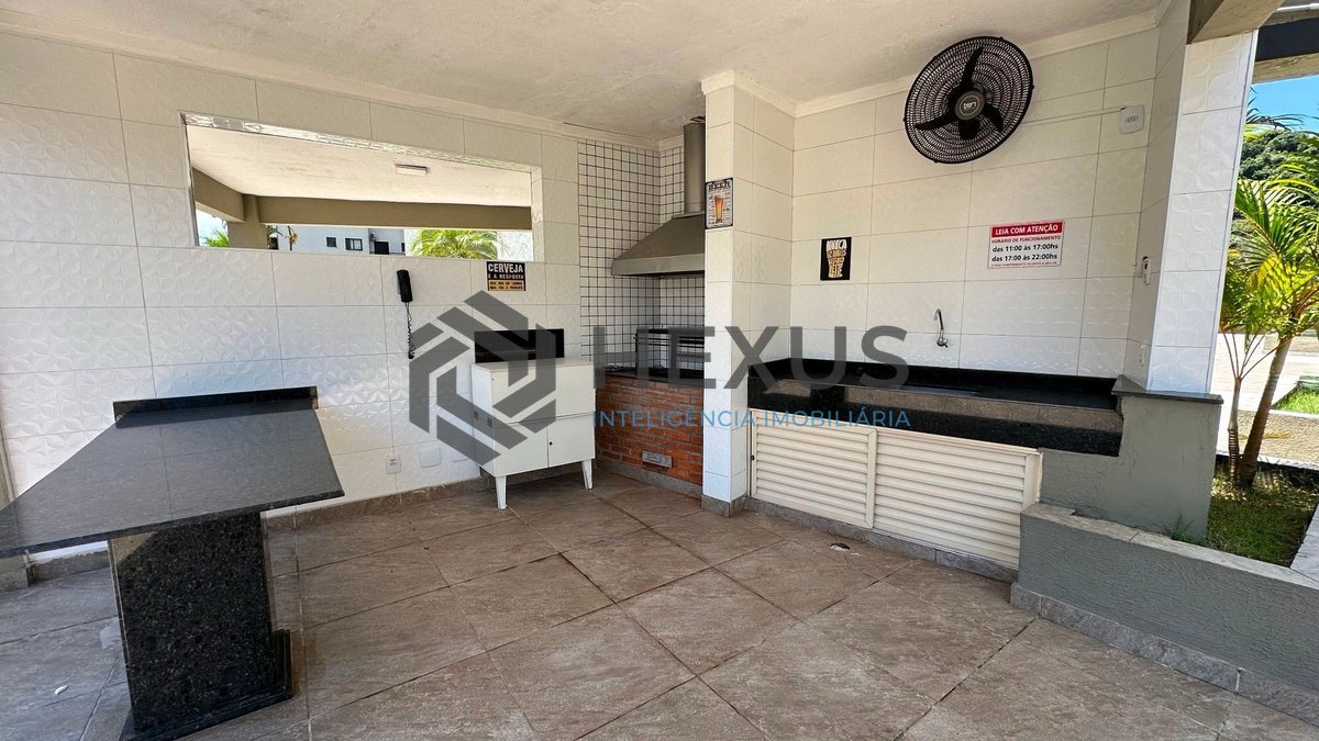 Foto 15 de Apartamento reformado com varanda e lazer na Praia da Enseada, Guaruja