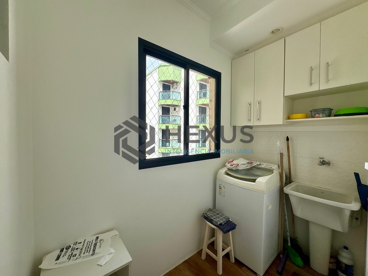 Foto 30 de Apartamento com varanda vista mar e lazer na Praia da Enseada, Guarujá