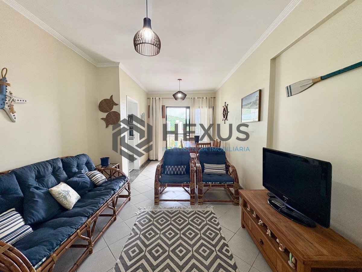 Foto 3 de Apartamento com varanda e lazer na Praia da Enseada, Guarujá