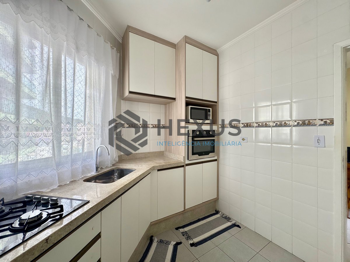 Foto 24 de Apartamento com varanda e lazer na Praia da Enseada, Guarujá