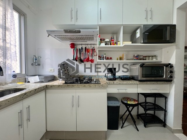 Foto 19 de Apartamento a 50m da Praia das Pitangueiras, Guaruja