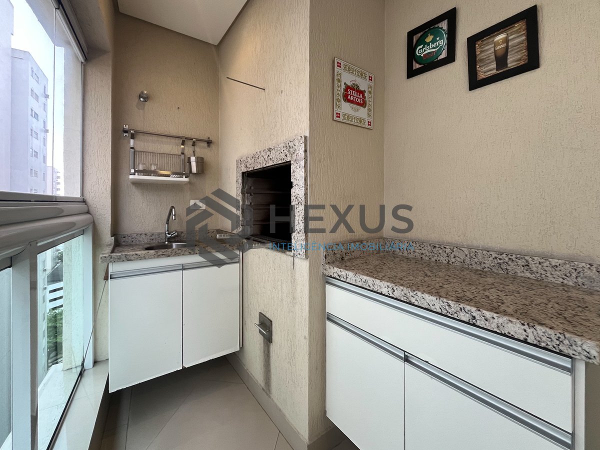 Foto 11 de Apartamento com varanda gourmet e lazer na Praia das Pitangueiras, Guaruja