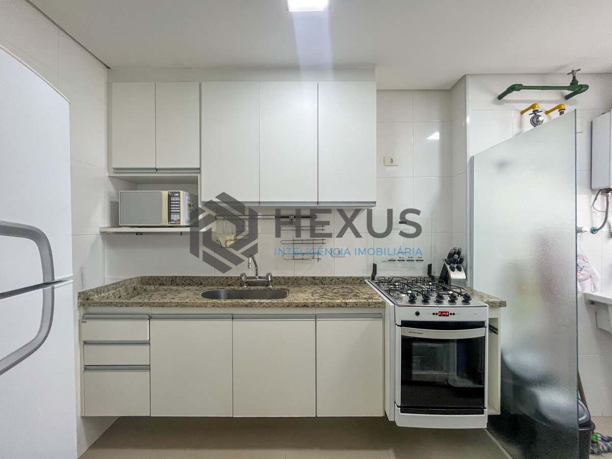 Foto 23 de Apartamento com varanda gourmet e lazer na Praia das Pitangueiras, Guaruja